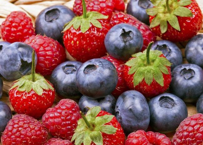 Употребление горсти ягод каждый день снижает риск смерти от сердечных заболеваний