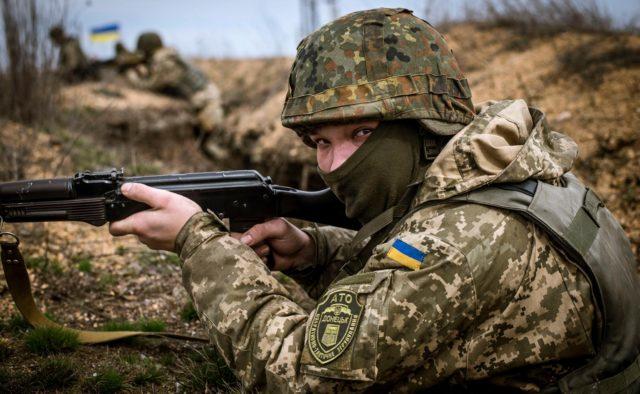 Ситуация на Донбассе: ВСУ идут без потерь
