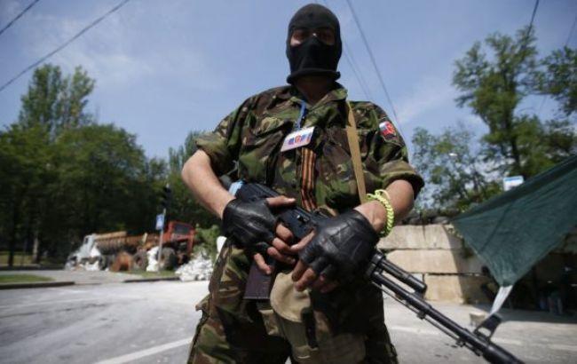 Пророссийские террористы обстреляли гражданское население на Донбассе