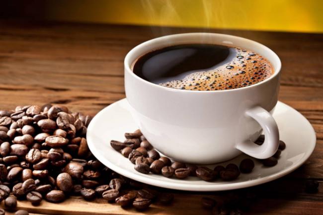 Горячий кофе намного полезнее холодных кофейных напитков