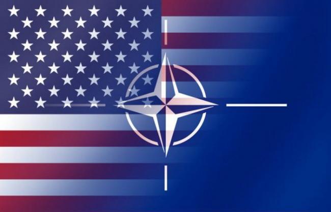 Демократы запретили Трампу выводить США из НАТО