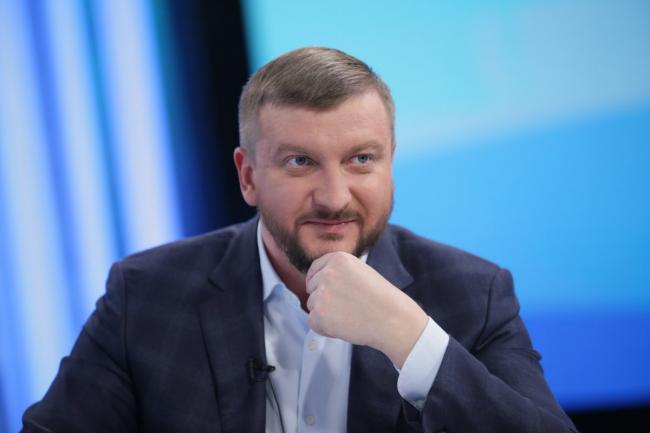 Петренко: Если украинские СМИ работают на Россию, то также подпадают под санкции