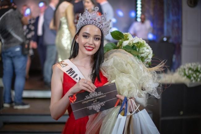 Наталия Червона – победительница конкурса красоты «Мисс Киев-2019»