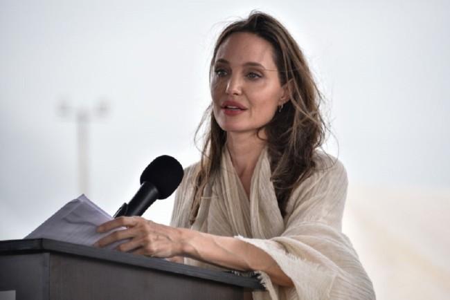 Анджелина Джоли получила должность в журнале Time