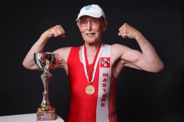 93-летний бодибилдер даст фору молодым (ФОТО)