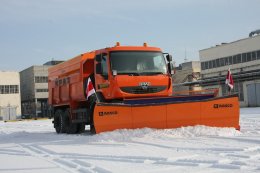 Киев купит снегоуборочную технику на 100 млн гривен