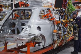 Польская власть отговаривает Fiat от массовых увольнений