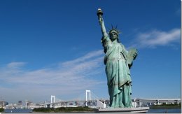 Из-за "Сэнди" туристы временно лишились Статуи Свободы