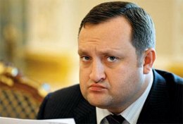 НБУ больше не будет спасать гривну НБУ больше не будет спасать гривну