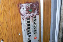При замене аварийного лифта едва не погибли четыре лифтера