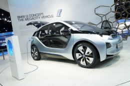 Новейший гибрид BMW i3 (ФОТО)