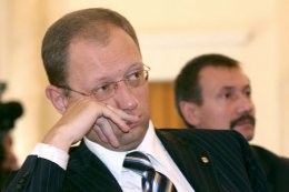 Яценюк: "Партия регионов надеялась, что "Фронт змін" станет раскольником"