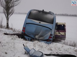 Кровавое ДТП под Мариуполем. Столкнулись два автобуса (ФОТО+ВИДЕО) Кровавое ДТП под Мариуполем. Столкнулись два автобуса (ФОТО+ВИДЕО)