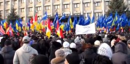 В Одессе на митинге избивают журналистов (ФОТО+ВИДЕО)
