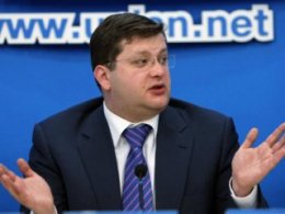Депутата Арьева окатили из огнетушителя