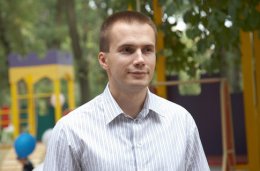 Александр Янукович уверяет, что он не такой уж и влиятельный