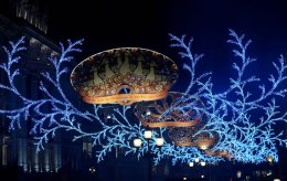 Праздничные световые инсталляции со всего мира (ФОТО)