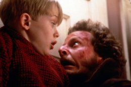 Как изменились артисты из кинокомедии "Один дома" (ФОТО)