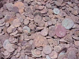 В Китае археологи нашли 3500 кг древних монет