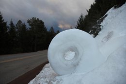 Снег в рулонах - удивительное и редкое зрелище (ФОТО)
