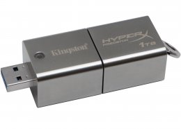 Компания Kingston выпустила флешку объемом 1 ТБ (ВИДЕО)