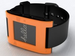 Умные часы  Pebble с Bluetooth наконец-то выходят в продажу (ФОТО)