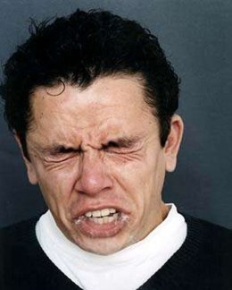 Забавные лица чихающих (ФОТО)