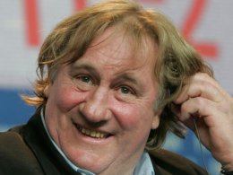 Французы поиздевались над Жераром Депардье (ВИДЕО)