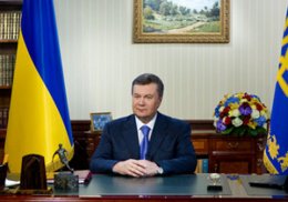 Виктор Янукович поздравил украинцев с Богоявлением и Крещением Господним