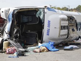 Автобус с российскими туристами попал в аварию