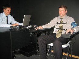 Агент ЦРУ рассказала о методах распознавания лжи