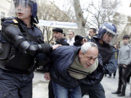 В Баку задержаны 11 криминальных авторитетов