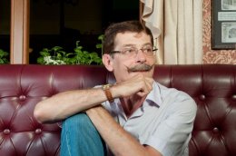 Актер театра "Маски-шоу" Борис Барский рассказал о шутках "ниже плинтуса" (ВИДЕО)