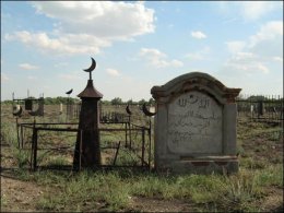 Украинский суд не видит криминала в разрушении могил
