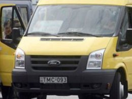 В Тбилиси парализовано движение транспорта из-за водителей маршруток