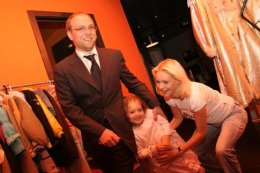 Наталия Окунская: «Наш папа - народный депутат-оппозиционер. Нашему папе плевать на всех»