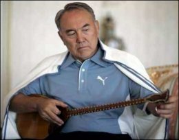 Нурсултан Назарбаев: "Мы должны признать, что экстремистские элементы оказывают давление на государство"