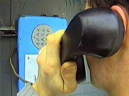 Телефонные хулиганы пытались сорвать собрание оппозиции (ФОТО)