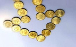 Гривна продержится до марта