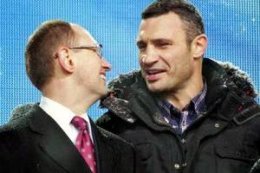 Стало известно, кто финансирует Кличко и Яценюка