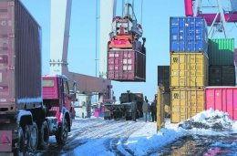 Кому выгодны простои контейнеров в портах