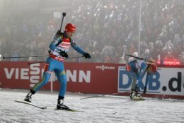 Трагедия россиян и неудачный эксперимент украинцев на чемпионате мира-2013 по биатлону (ВИДЕО)