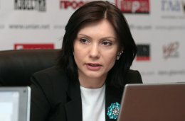 Елена Бондаренко: «Блокируя работу парламента, оппозиция пытается создать искусственный кризис»