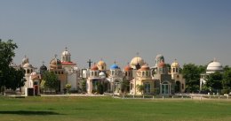 Мексиканские наркодельцы хоронят своих людей в мавзолеях (ФОТО)