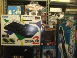 Коллекция из 6850 игр выставлена на продажу в Италии (ФОТО)