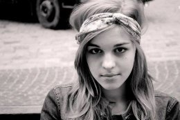 Дочка Тягнибока готова убить за украинский язык (ФОТО)