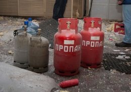 Взрыв в киевском ресторане "Апрель" мог быть терактом (ФОТО)
