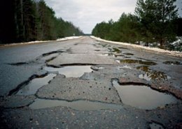«Укравтодор» надеется отремонтировать все дороги Украины
