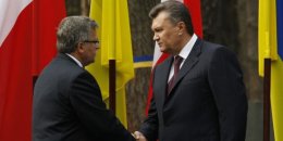 Виктор Янукович сегодня едет в Польшу по приглашению Бронислава Коморовского