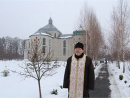 Священника хотят лишить сана за то, что он выступил против церковных поборов